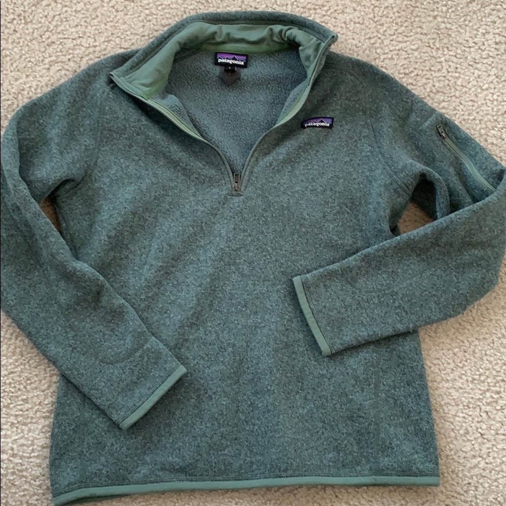 Forest Green Patagonia Half Zip